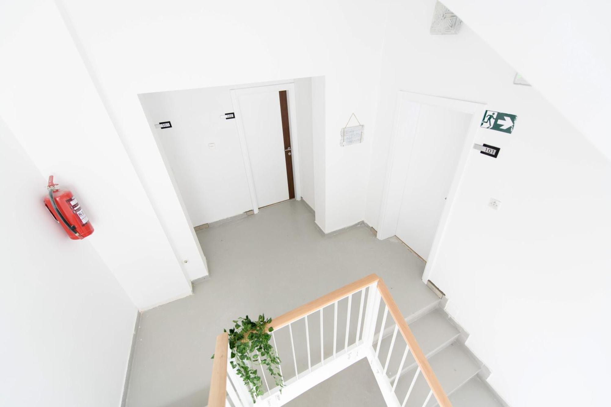 Apartments Near Central Beach With Free Parking Makarska Exterior photo